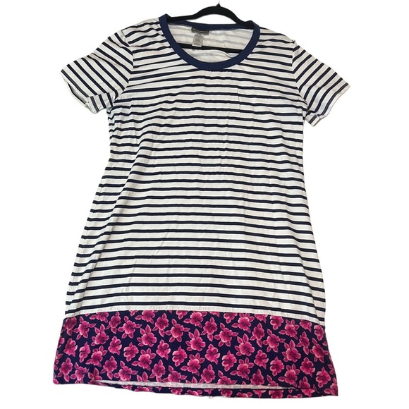 Tommy Bahama Dresses & Skirts - Tommy Bahama Navy and Pink Striped Dress